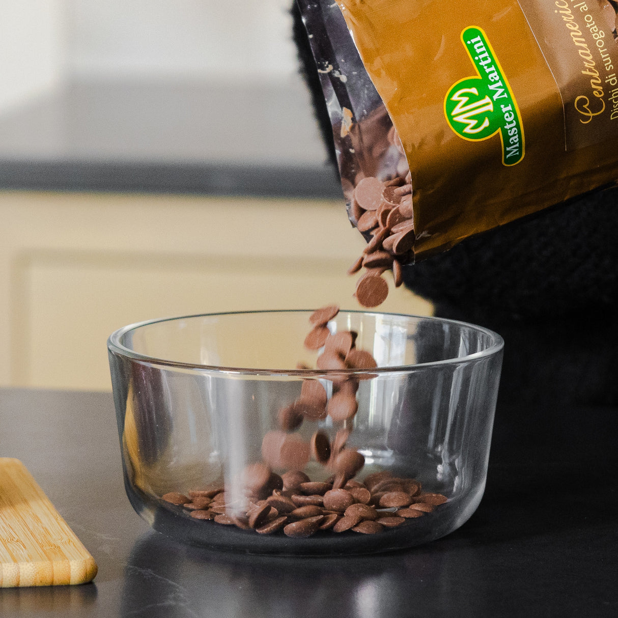 Gran Centramerica Milk Melting Wafers - 2.2 lb