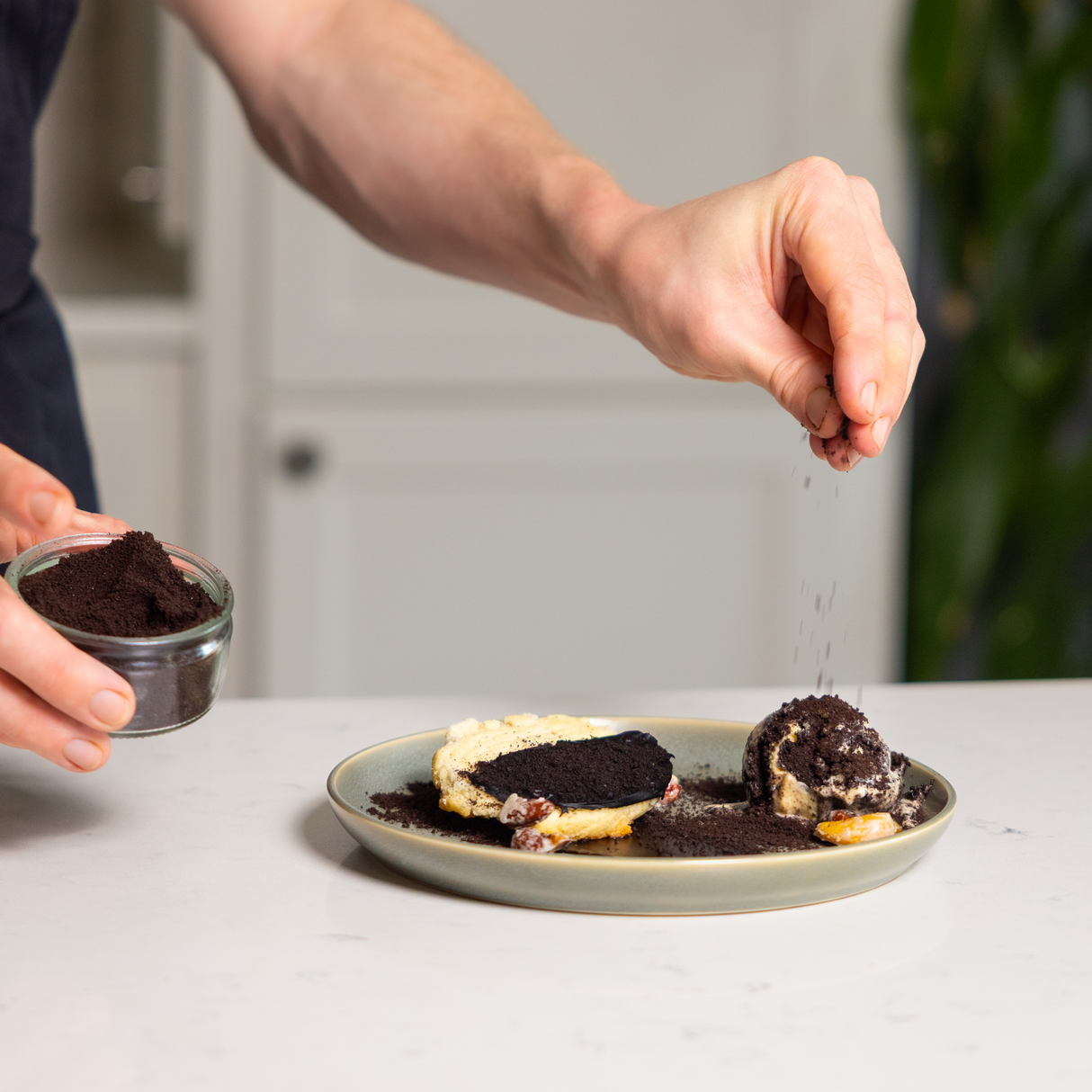 Chocolate Cookie Crumbs (Fine) - 25 lb