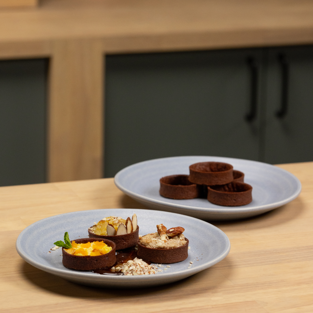 Medium Round Chocolate Tart Shells 2.17" (Pack of 120)