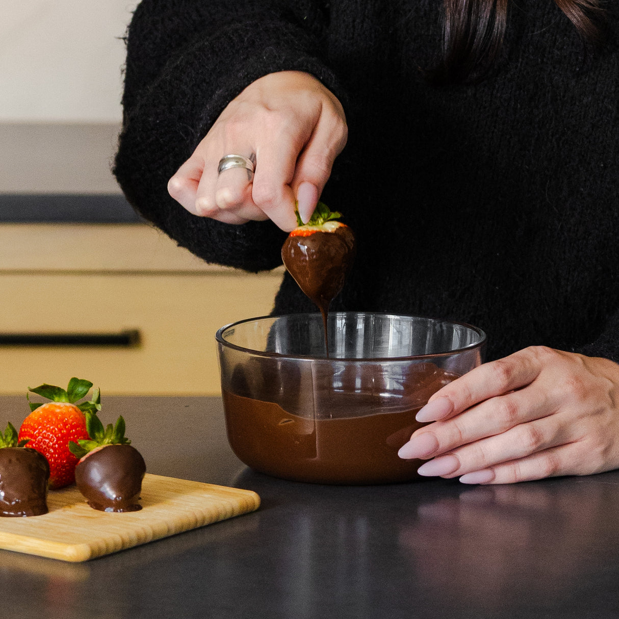 Gran Centramerica Dark Melting Wafers - 2.2 lb