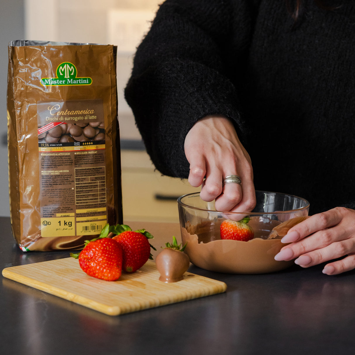 Gran Centramerica Milk Melting Wafers - 2.2 lb