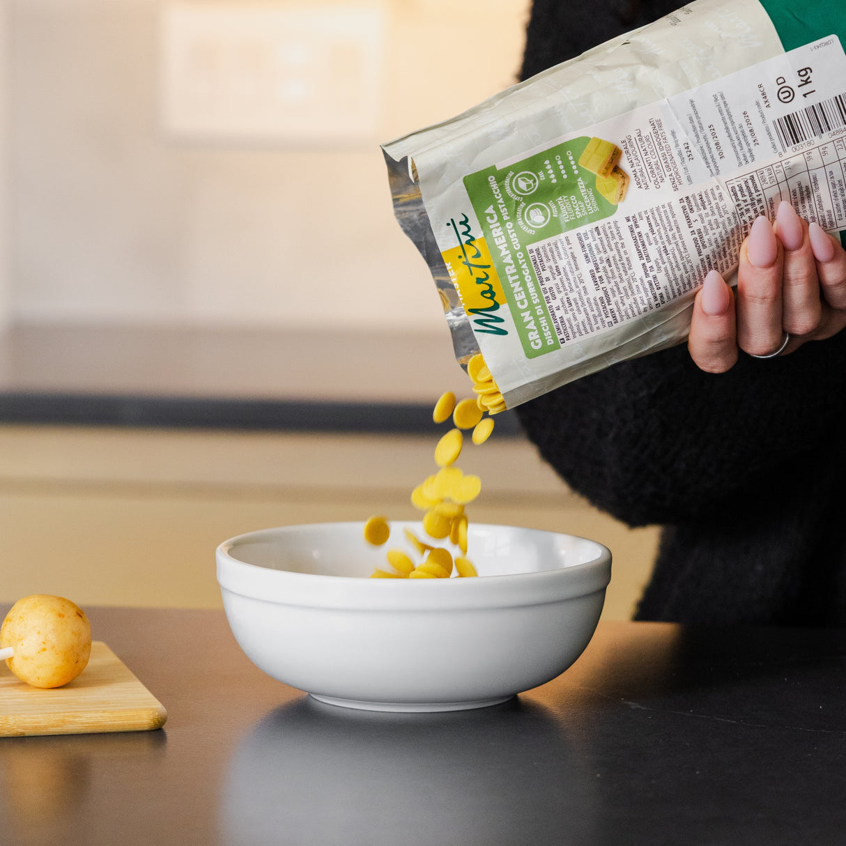 Gran Centramerica Pistachio Melting Wafers - 2.2 lb