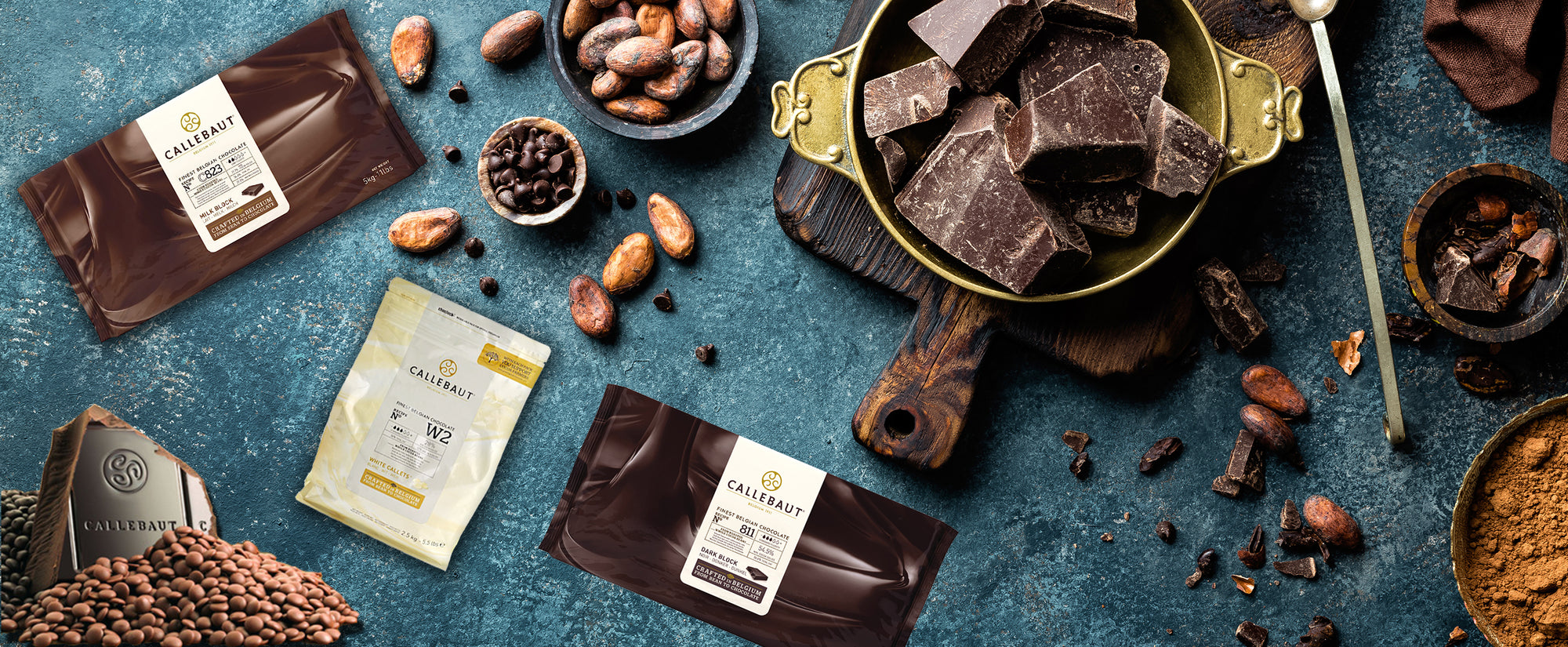 Callebaut No 811 Finest Belgian Dark Chocolate Callets Couverture 54.5% -  2.5Kg